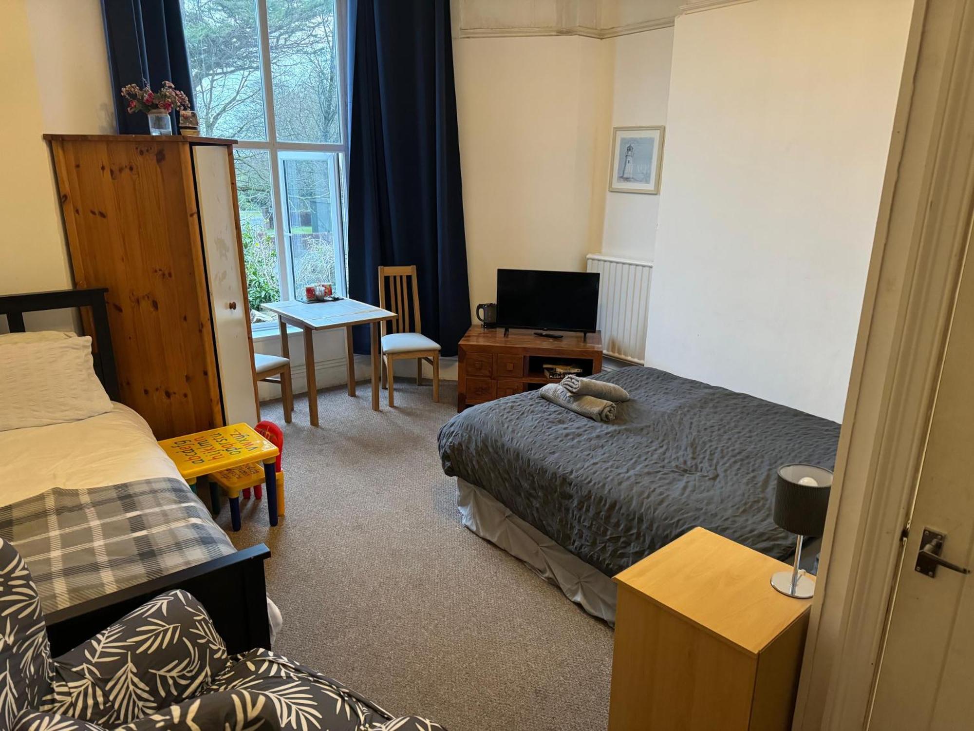 Ensuite Double Room, By Swansea University, Sketty, R2 Екстериор снимка